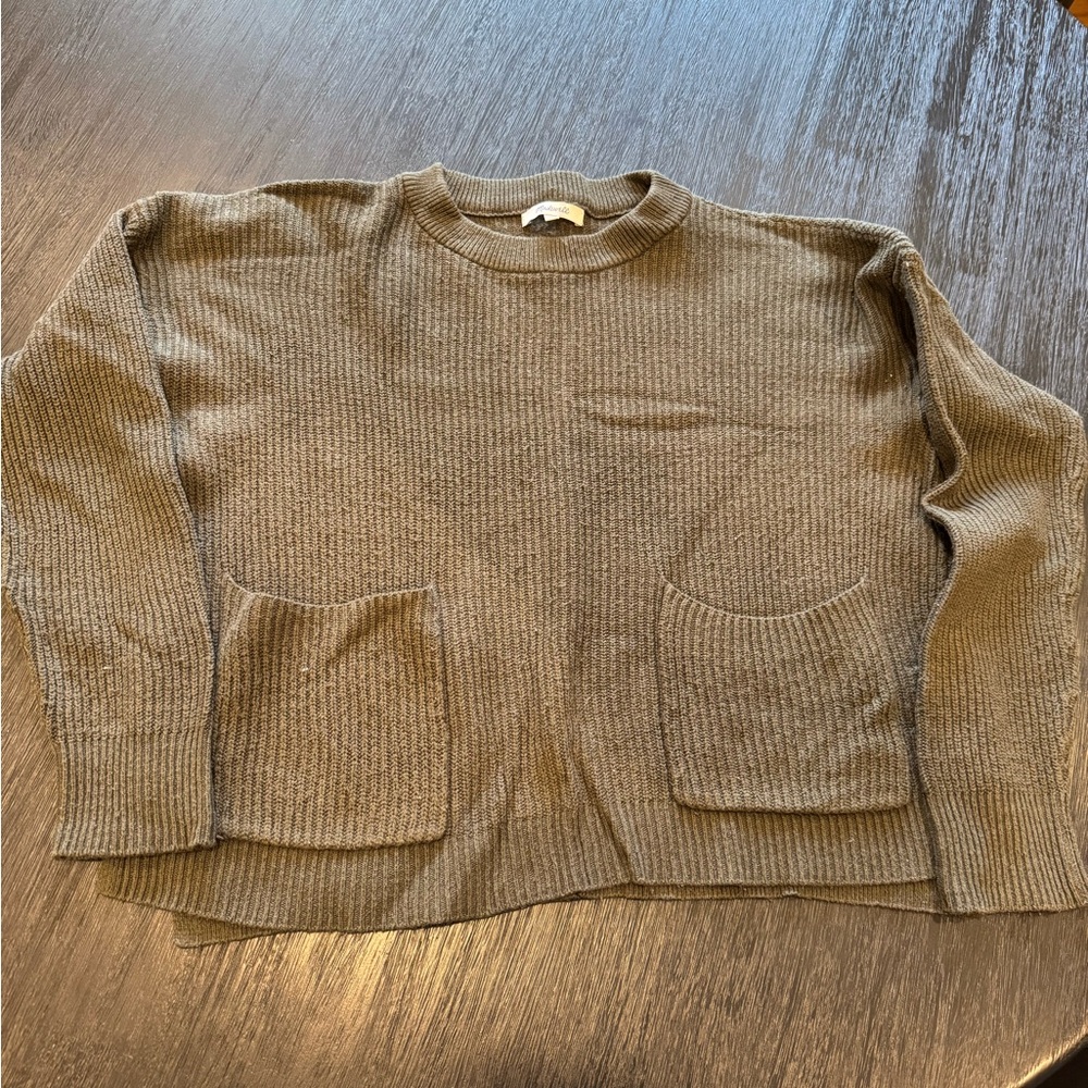 Madewell. Size M. Olive green sweater.